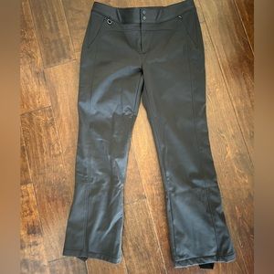 Athleta ski or snowboard black pants.  Like New size 14